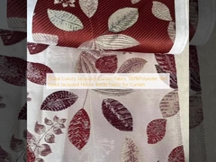 ผ้าผ้าม่าน Dubai Luxury Jacquard 100% สายพอลิเอสเตอร์ สี Jacquard Home Textile Fabric สําหรับผ้าม่าน